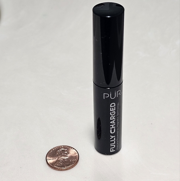 🟠 4 for $25 🟠 PUR FULLY CHARGED MAGNETIC MASCARA - Picture 4 of 6